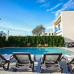 29 Valamar Villa Durrës