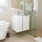 29 Valamar Villa