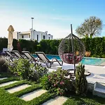 29 Valamar Villa