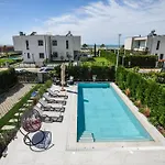 29 Valamar * Durrës