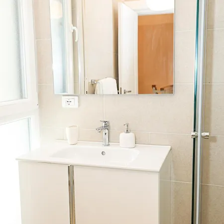 29 Valamar Villa