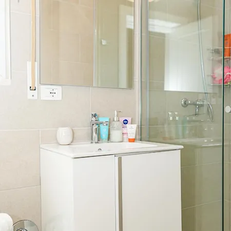 29 Valamar * Durrës