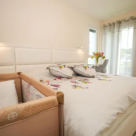 29 Valamar Villa