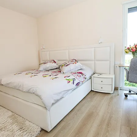 Vila 29 Valamar *