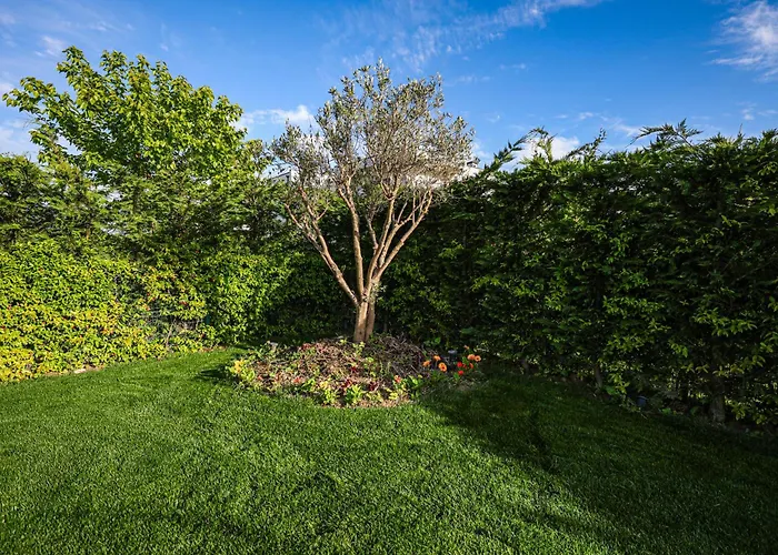 29 Valamar * Durrës