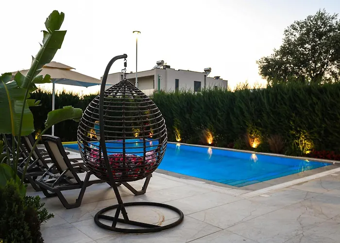 29 Valamar * Durrës